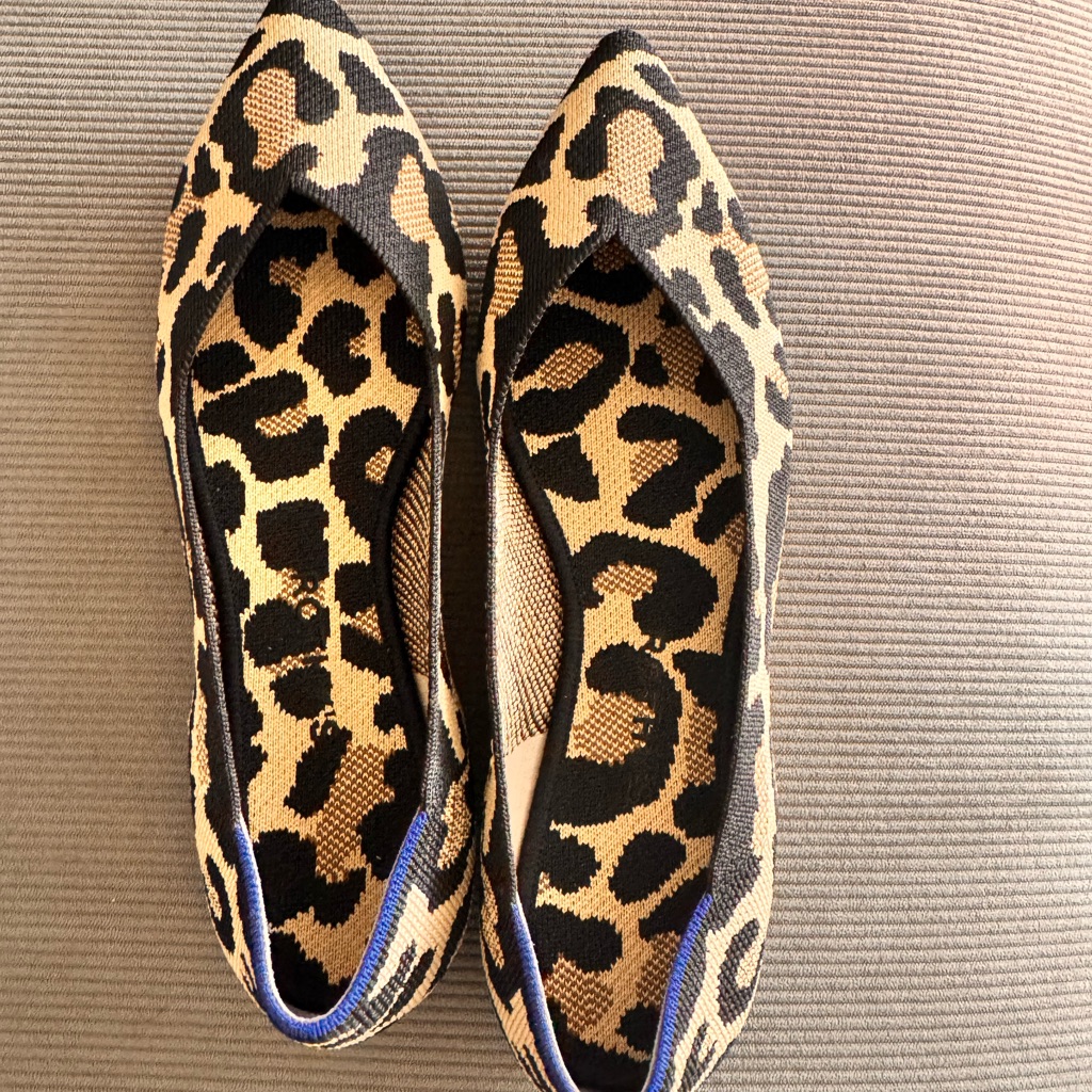 Leopard Print Pointed Toe Flats In Tan And Black
